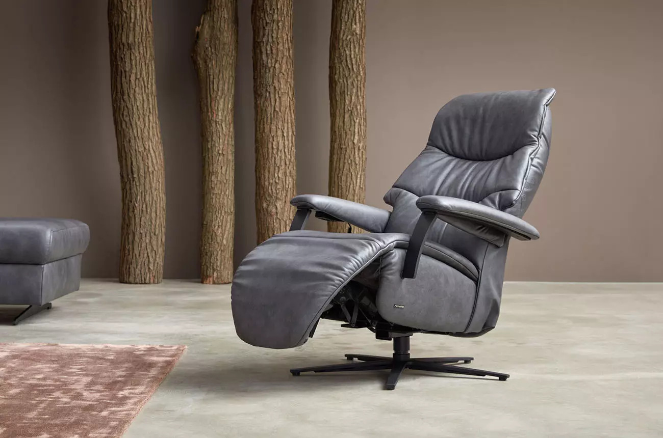 7050 Funktionssessel mit Luftmassage
