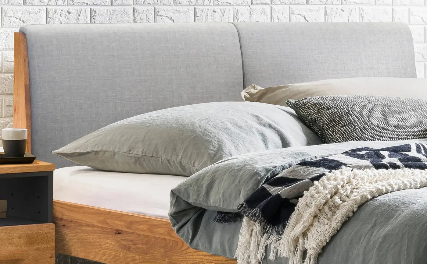 Hasena Massivholzbett PIETRO - 140x200 cm Fuss: 25 - Wildeiche natur, geölt