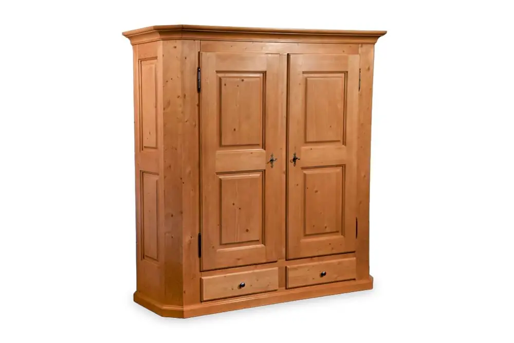 MT Massivholzschrank Lacinigo 44.30